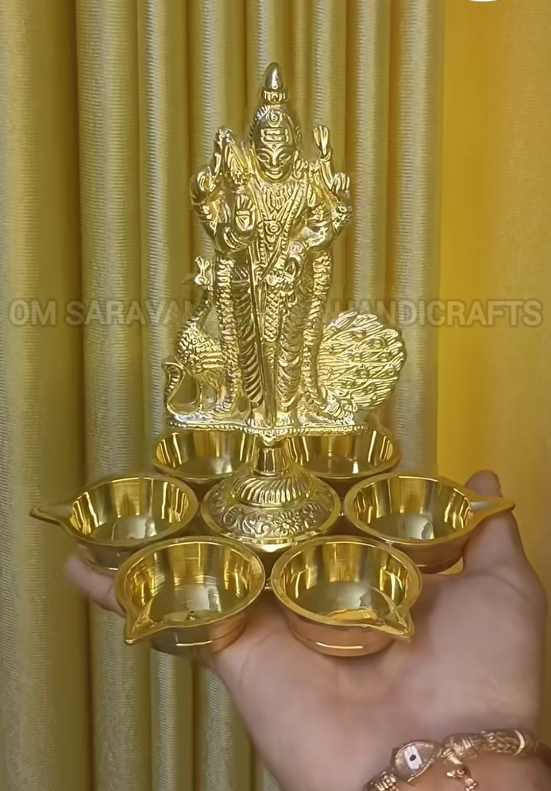 AARUMUGA MURUGAR VILAKKU 7 INCH