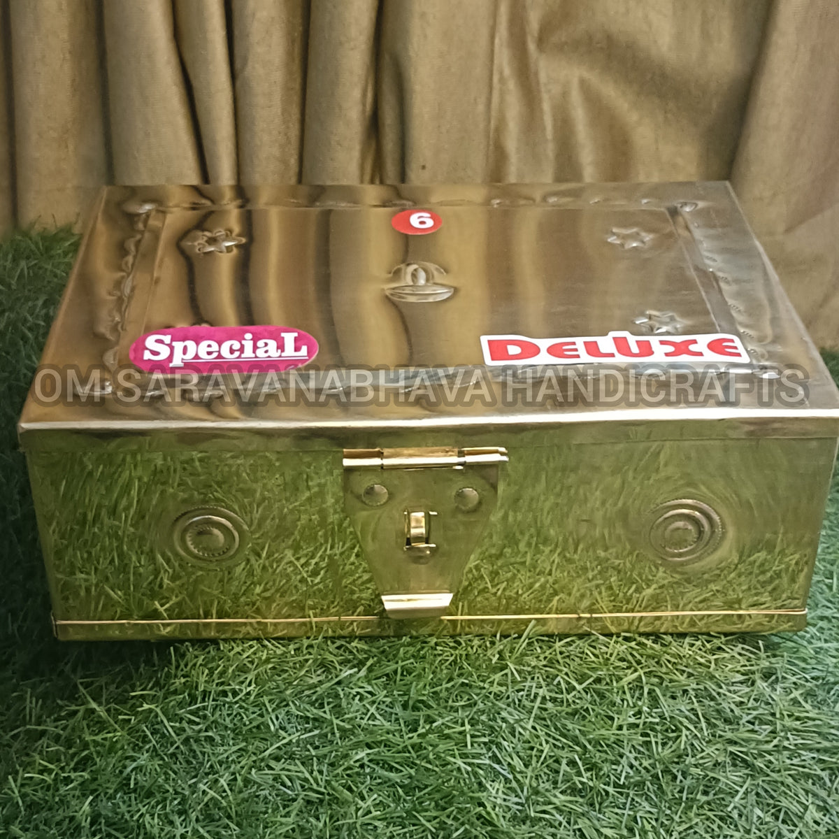 MONEY BOX