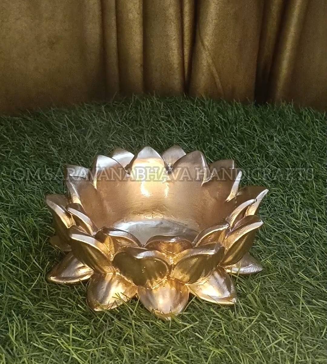 LOTUS - THAMARAI